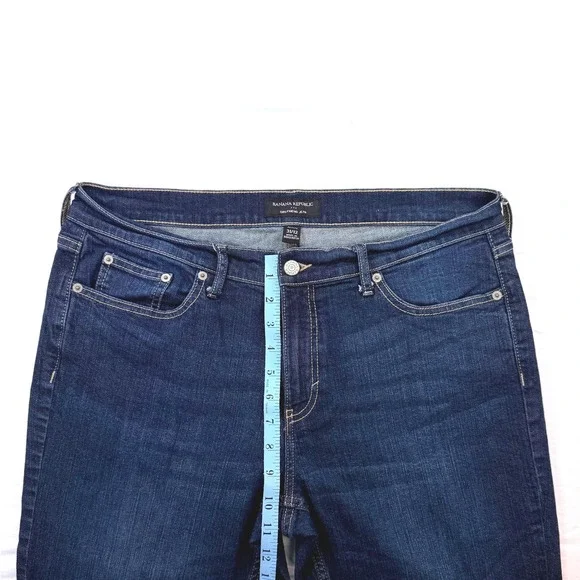 Banana Republic Girlfriend Jeans Women's Size‎ 31 / 12 Medium Wash Stretch Denim - Picture 6 of 8